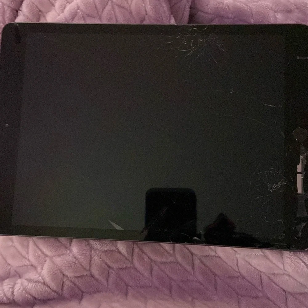 Apple iPad 8th Gen Space Grey